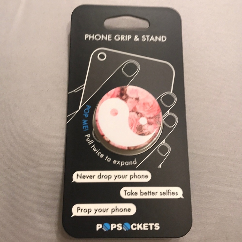 NWT 🏷️ | POPSOCKETS |  Ying Yang PopSocket | Pink White | One Size